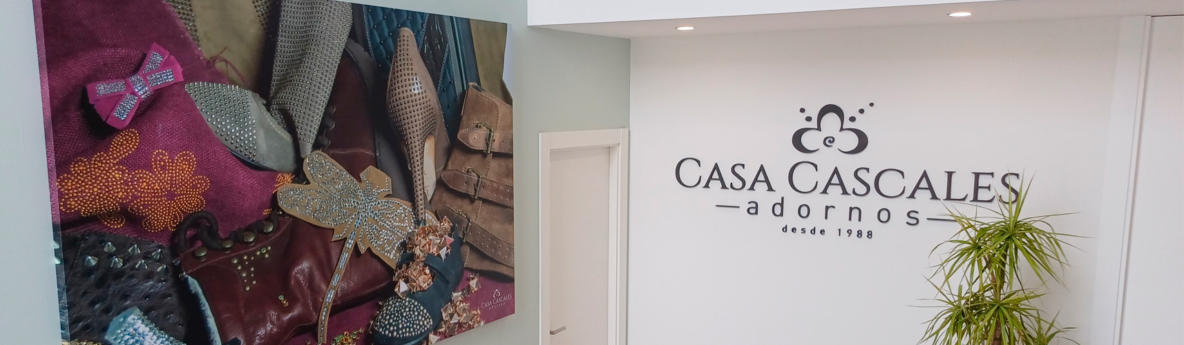 Adornos de alta Calidad y Lujo para Calzado, Complementos y Ropa | Casa Cascales